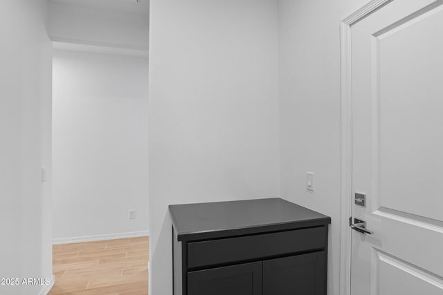 7442 W Rose Lane, Glendale, AZ 85303