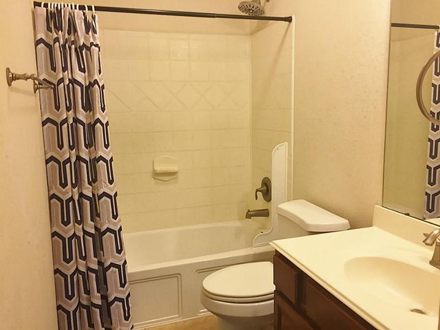 20914 Bright Lake Bend Court, Richmond, TX 77407