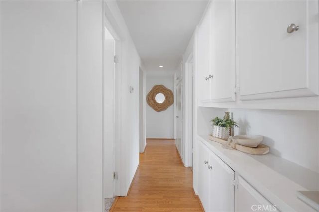 4657 Hazelnut Avenue, Seal Beach, CA 90740