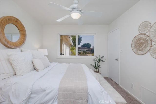 4657 Hazelnut Avenue, Seal Beach, CA 90740