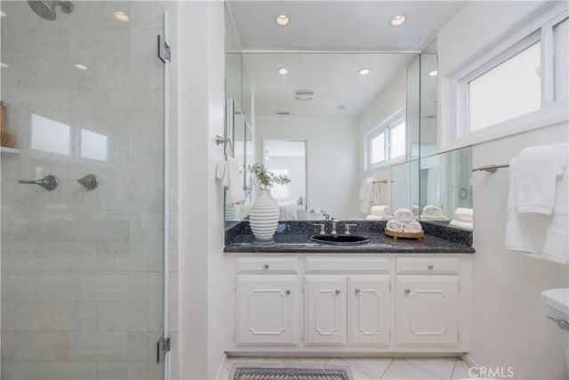 4657 Hazelnut Avenue, Seal Beach, CA 90740