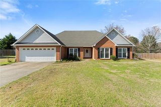 1200 Sunrise Field Court, Lawrenceville, GA 30043