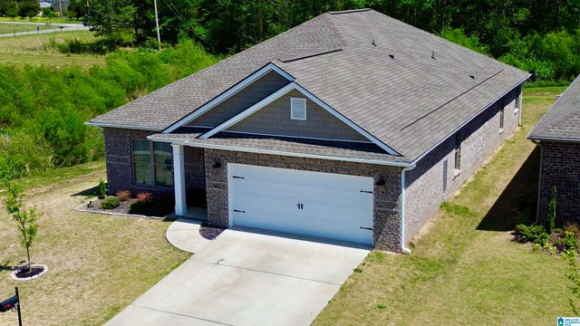 1802 LOEBNER LANE SE, Cullman, AL 35055