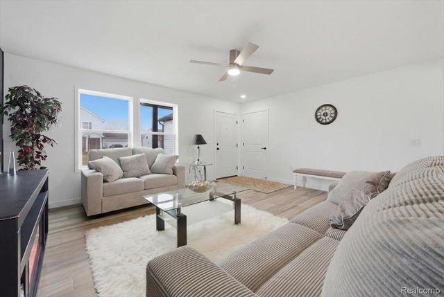 4331 Bridgeport Court, Inkster, MI 48141