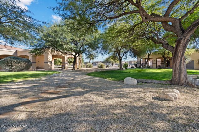 6543 E Brushback Loop, Tucson, AZ 85756