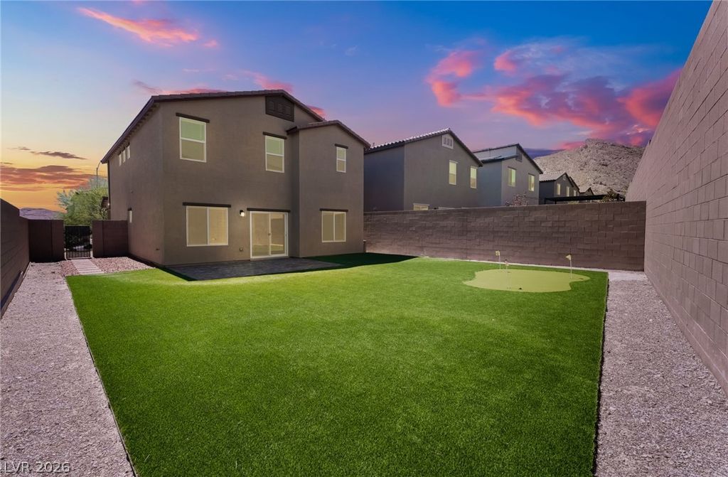 10748 Wild Poppy Avenue, Las Vegas, NV 89129 — photo 2