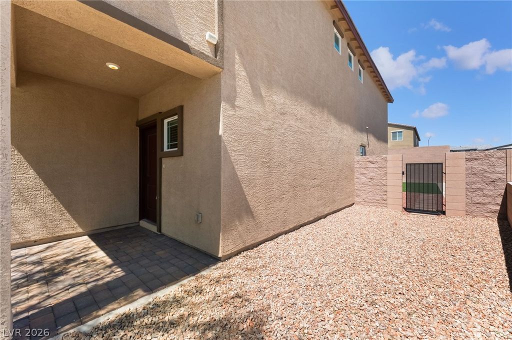 10748 Wild Poppy Avenue, Las Vegas, NV 89129 — photo 4