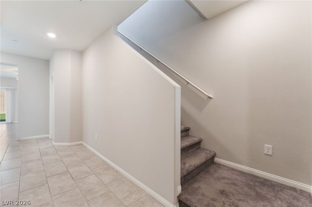 10748 Wild Poppy Avenue, Las Vegas, NV 89129 — photo 5