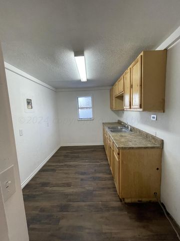 401 N FAIRMONT Street, Amarillo, TX 79106