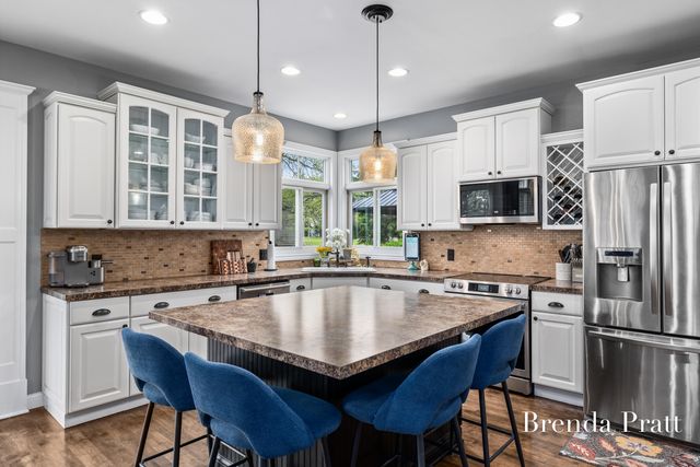 5486 Sand Dune Court SW, Wyoming, MI 49418