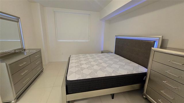 7825 NW 107th Ave 318, Doral, FL 33178
