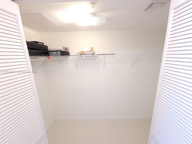 7825 NW 107th Ave 318, Doral, FL 33178