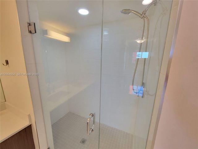 7825 NW 107th Ave 318, Doral, FL 33178