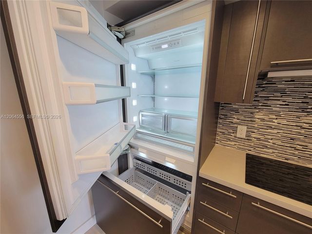 7825 NW 107th Ave 318, Doral, FL 33178