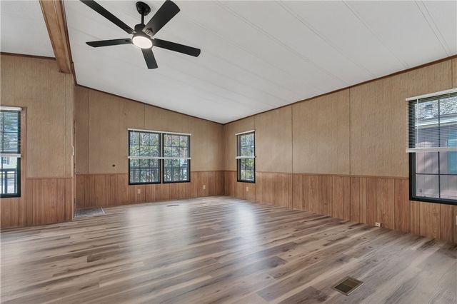 41 Leisure Way, Coventry, RI 02816