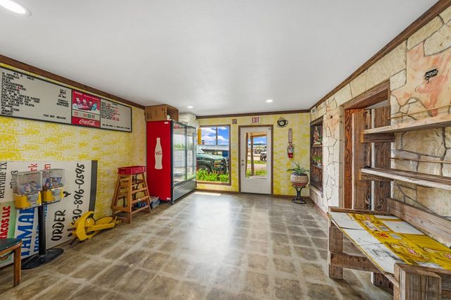 4455 Hwy 27, Kerrville, TX 78028