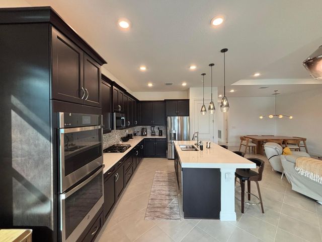 5372 Hutchinson Way, Westlake, FL 33470