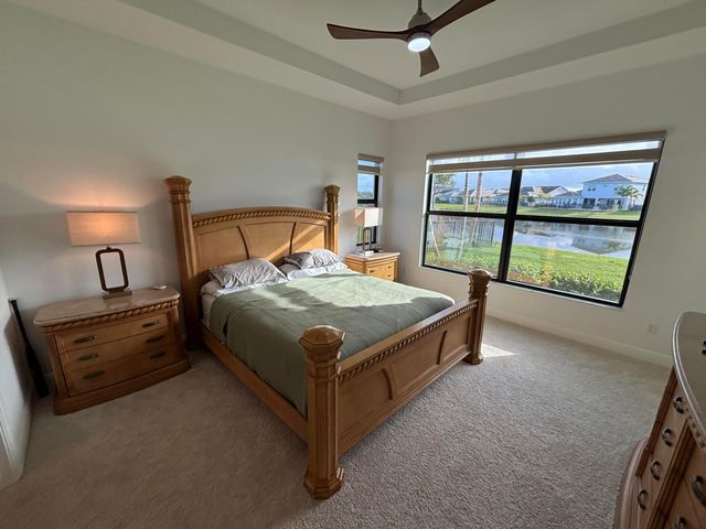 5372 Hutchinson Way, Westlake, FL 33470