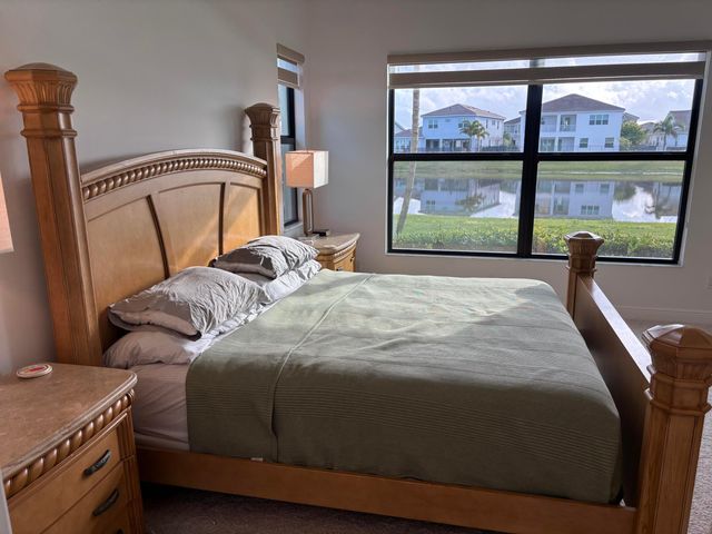 5372 Hutchinson Way, Westlake, FL 33470