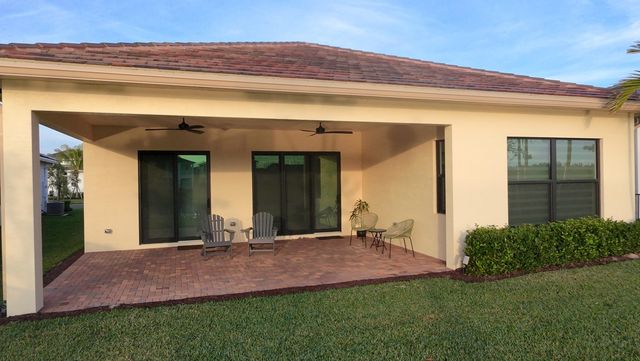 5372 Hutchinson Way, Westlake, FL 33470