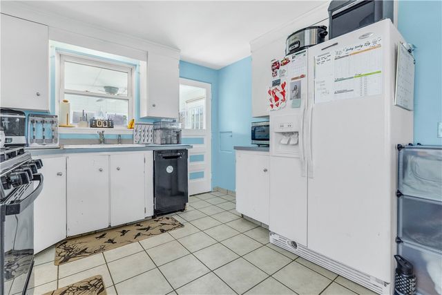 67 Colwick Road, Gates, NY 14624