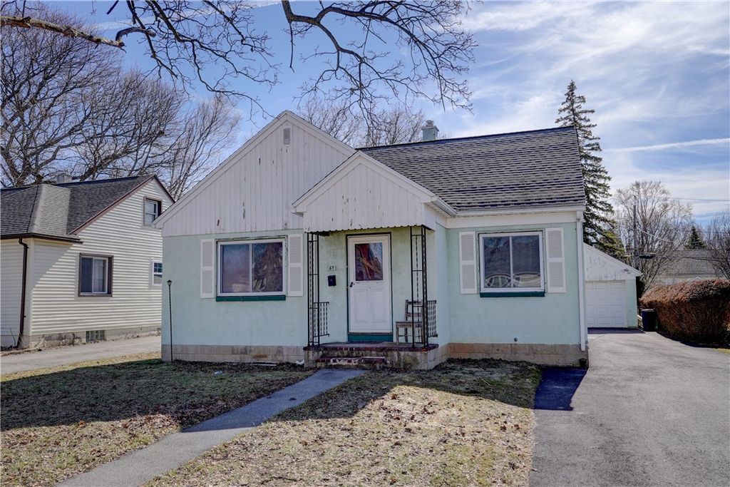 67 Colwick Road, Gates, NY 14624