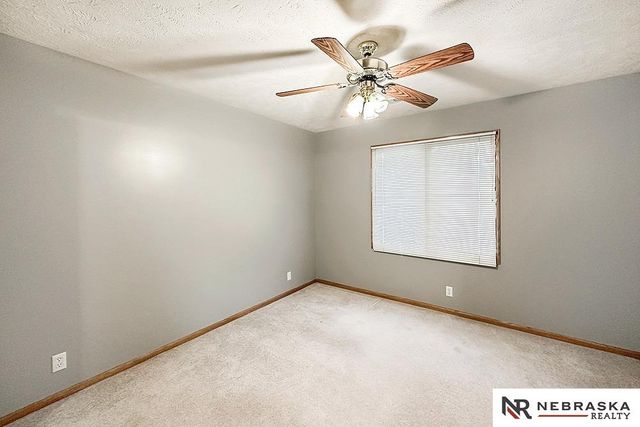5080 S 172nd Street, Omaha, NE 68135