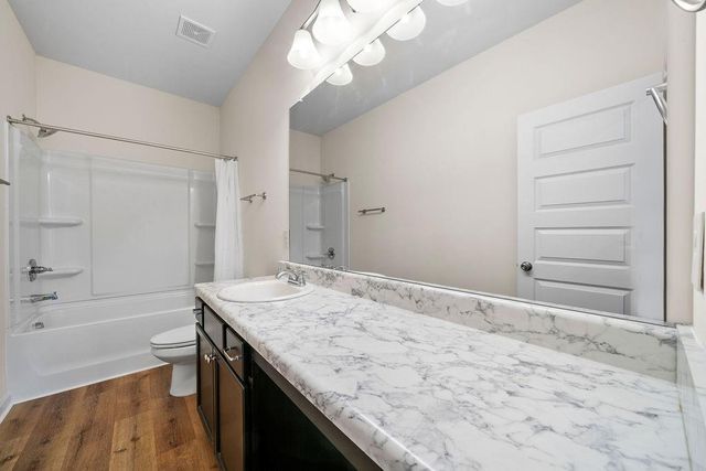 15 Sleepy Oaks NE Trail, Rome, GA 30165