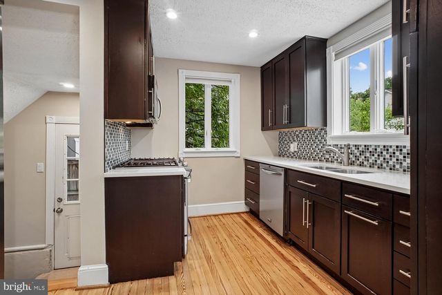 1708 N QUINCY ST, Arlington, VA 22207