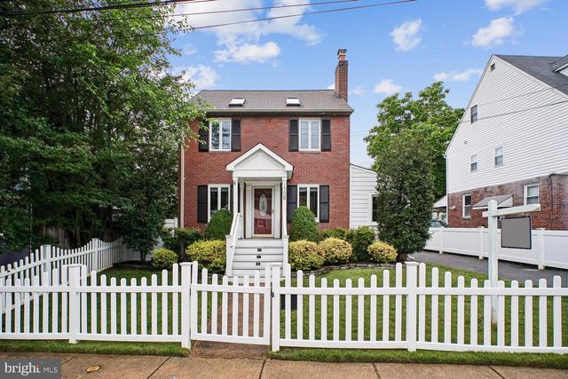 1708 N QUINCY ST, Arlington, VA 22207