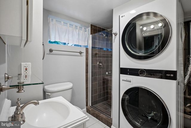 1708 N QUINCY ST, Arlington, VA 22207