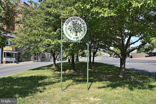1708 N QUINCY ST, Arlington, VA 22207