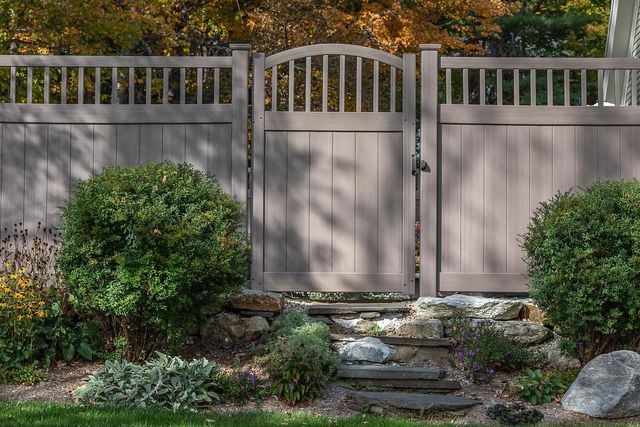 14 Gill Terrace, Ludlow, VT 05149