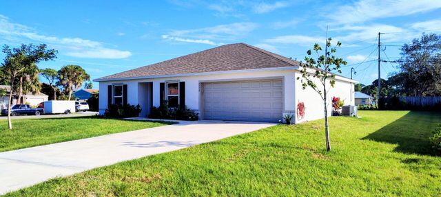 2772 SE Garfield Avenue, Port St Lucie, FL 34952
