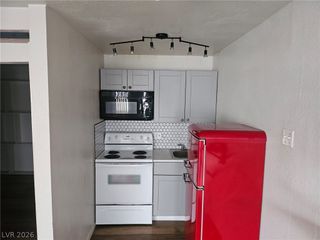 4600 University Center Drive 80, Las Vegas, NV 89119