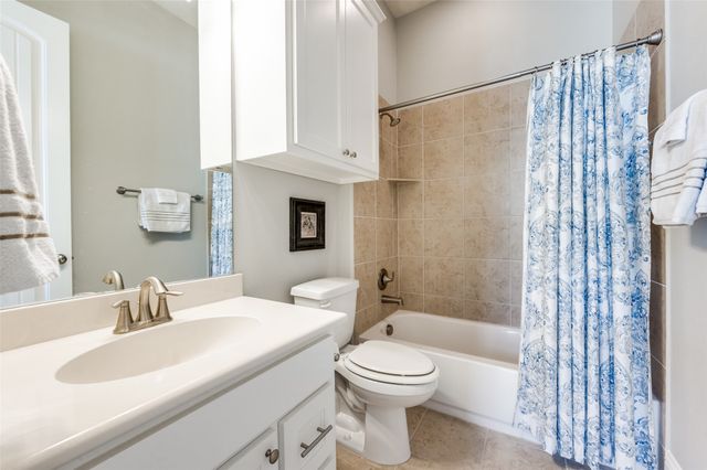 628 Creekway Drive, Irving, TX 75039