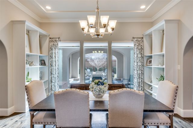 628 Creekway Drive, Irving, TX 75039