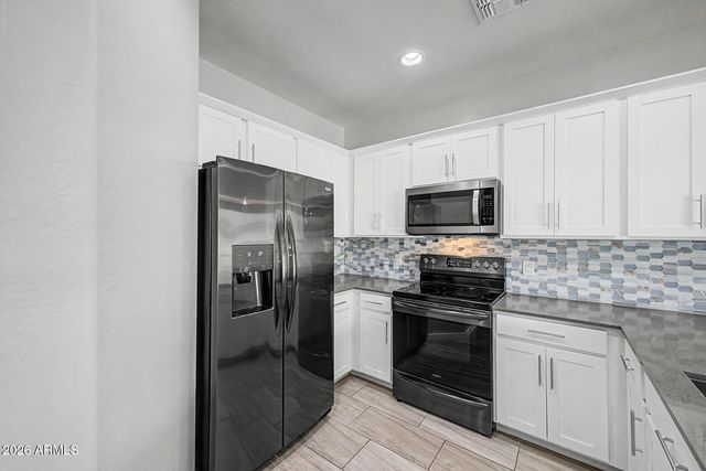 4038 E ERIE Street 102, Gilbert, AZ 85295
