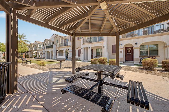 4038 E ERIE Street 102, Gilbert, AZ 85295