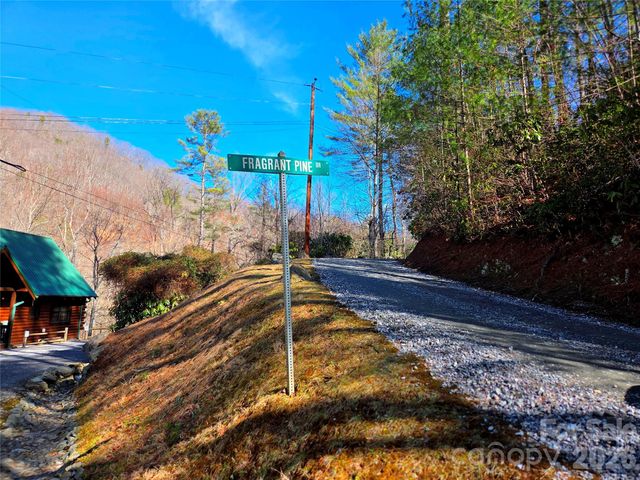 115 Fragrant Pine Drive 105, Waynesville, NC 28785