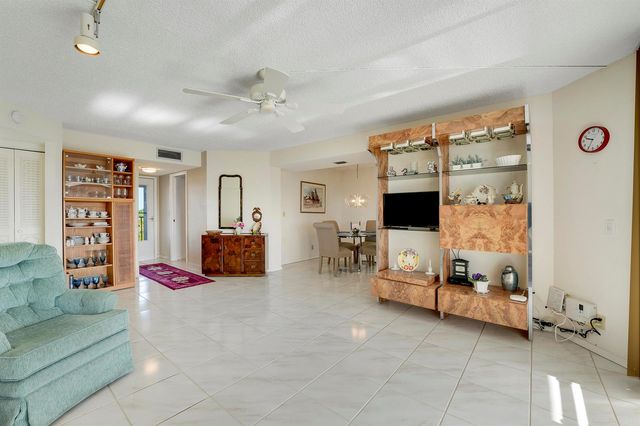 3597 Birdie Drive 607, Lake Worth, FL 33467