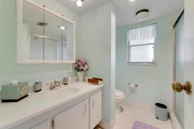 3597 Birdie Drive 607, Lake Worth, FL 33467