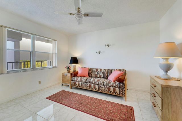 3597 Birdie Drive 607, Lake Worth, FL 33467