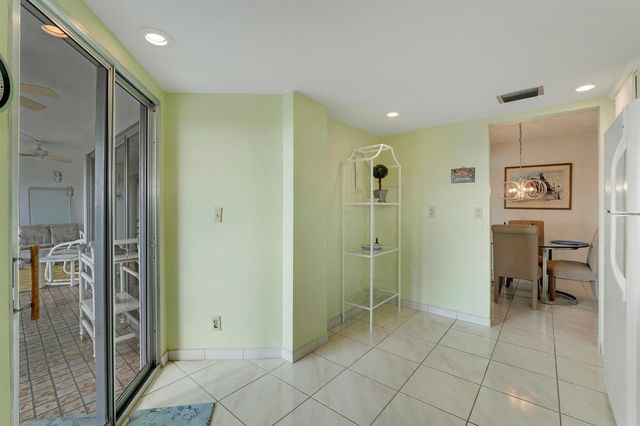 3597 Birdie Drive 607, Lake Worth, FL 33467