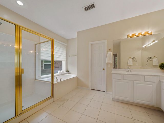 23997 Dorrington Estates Lane, Conroe, TX 77385