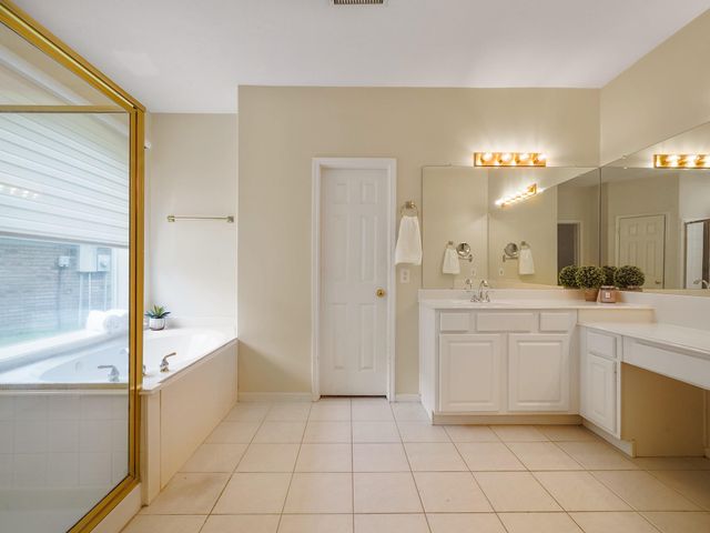 23997 Dorrington Estates Lane, Conroe, TX 77385