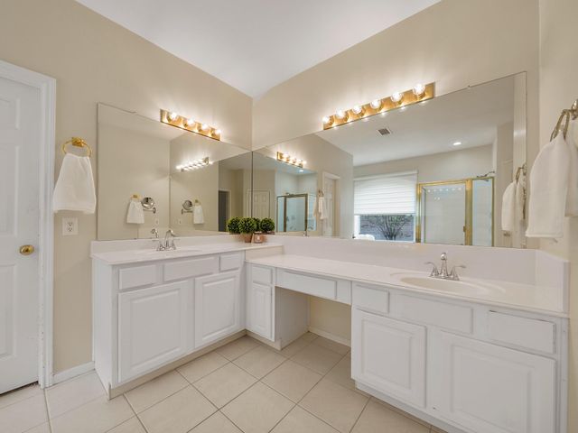 23997 Dorrington Estates Lane, Conroe, TX 77385