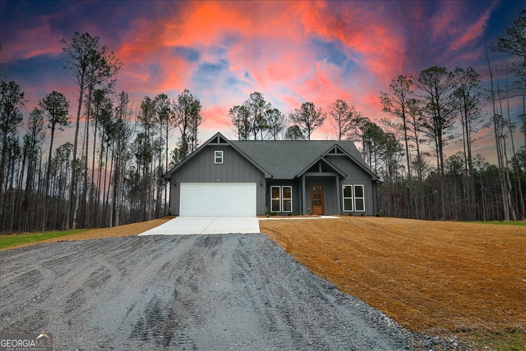 889 Hugh O'Neal, Greenville, GA 30222