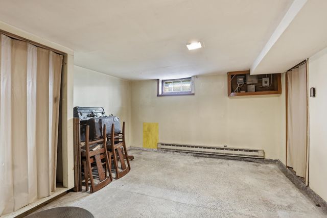 1012 E Augusta Ave, Spokane, WA 99207