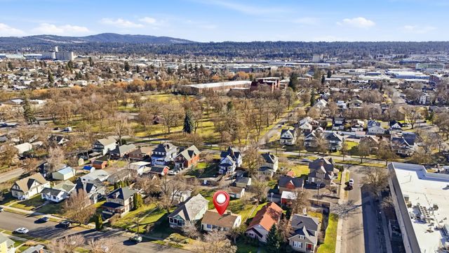 1012 E Augusta Ave, Spokane, WA 99207